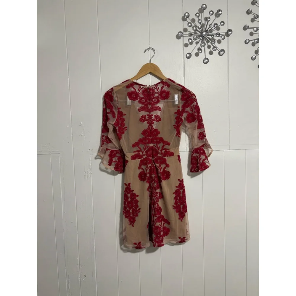 Women's For Love & Lemons Mini Dress XS Beige & Red Floral - Picture 5 of 7
